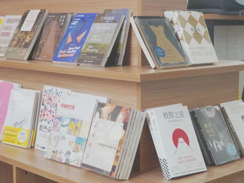 东华大学里的时尚书香殿堂