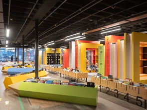 从铁轨到书页 一座旧火车厂改造的图书馆，一个由知识链接的‘小城市’